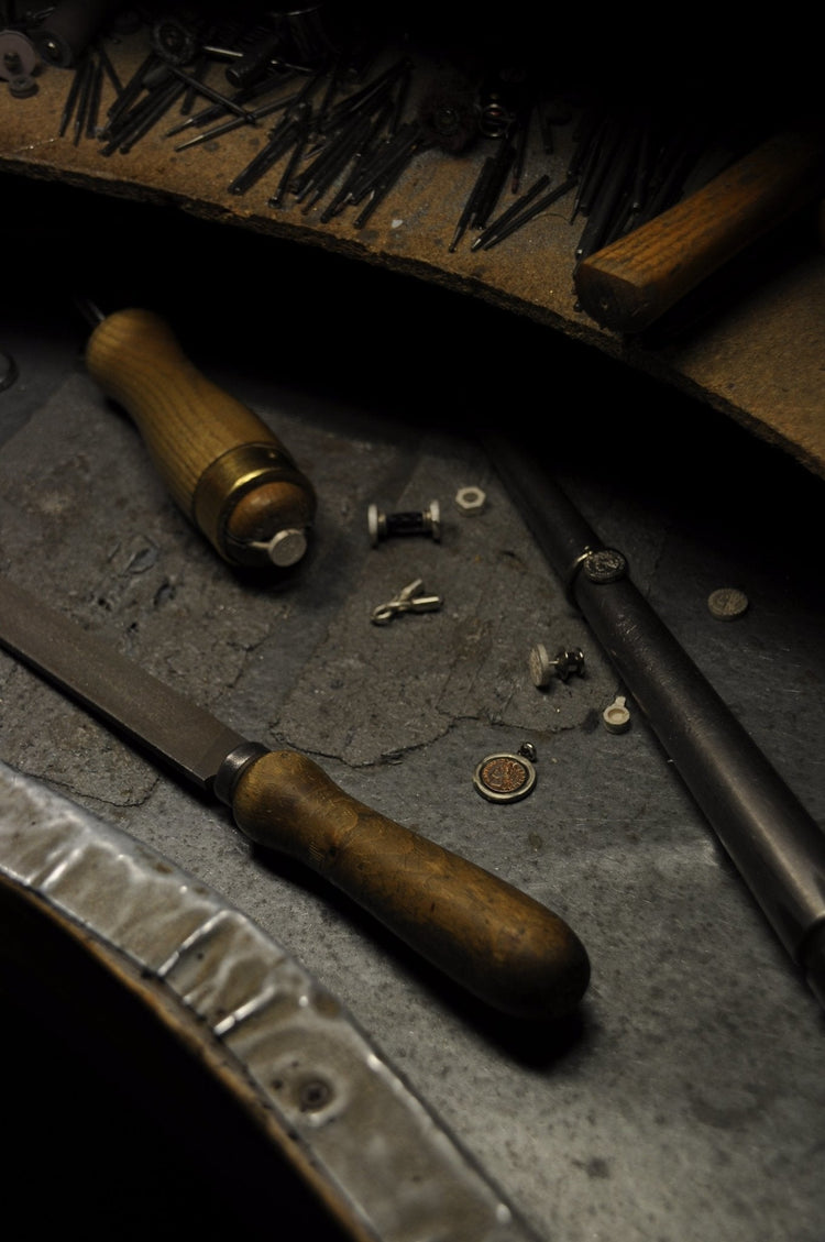 Accessori Fatti A Mano Italia: Eleganza E Artigianato Unico - BDG Accessories