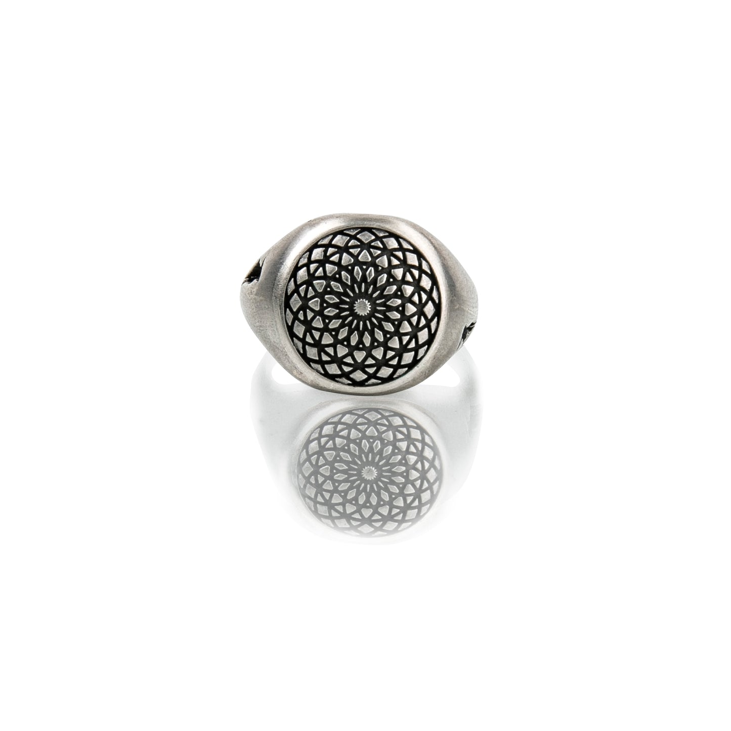 Mandala Chevalier Ring