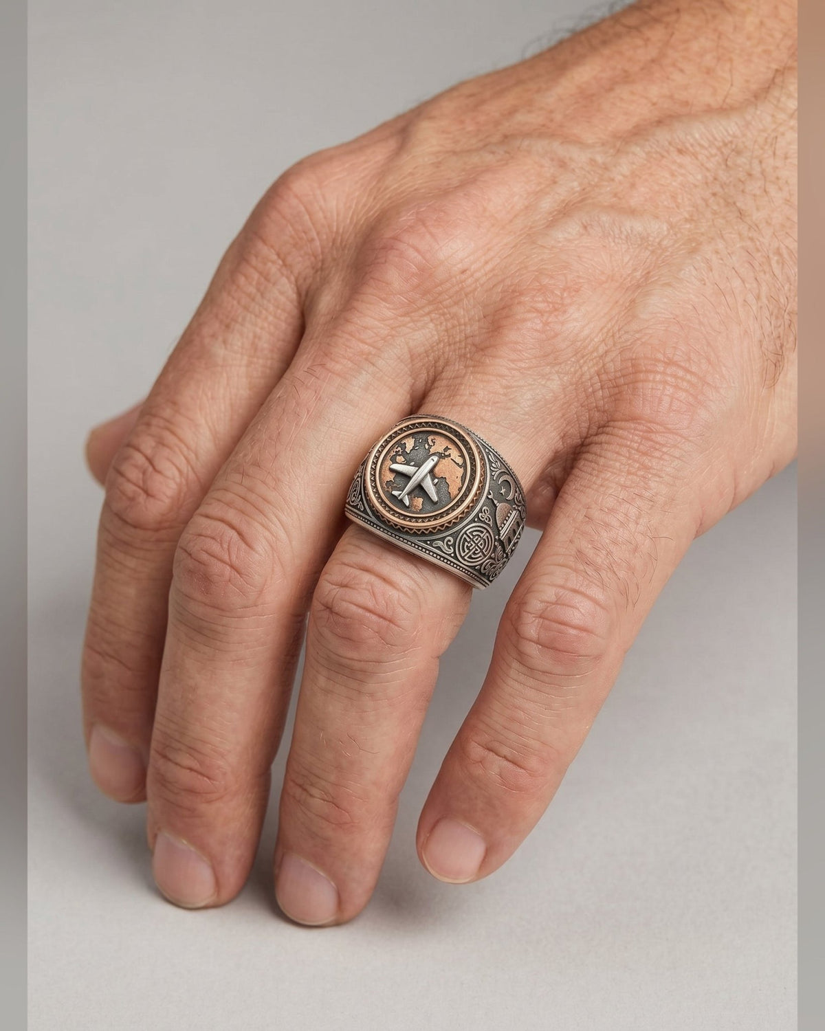 Anello Il Viaggiatore — Chevalier Argento o Bronzo Uomo | Made in Italy - BDG Accessories