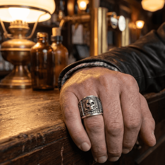 Anello Uomo Argento Black Sails: Accessorio da Pirata. - BDG Accessories