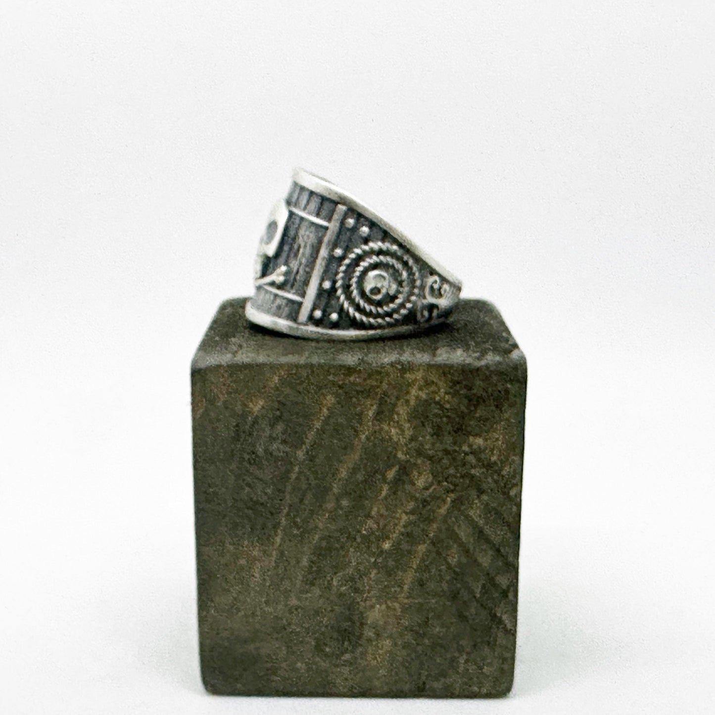 Anello Uomo Argento Black Sails: Accessorio da Pirata. BDG Accessories Anelli Pirates